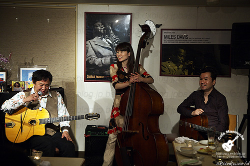 c0091117_22267.jpg