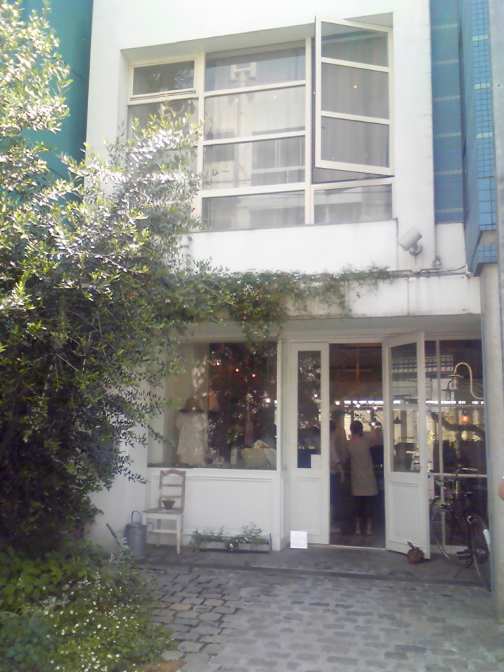 a0113875_22385682.jpg
