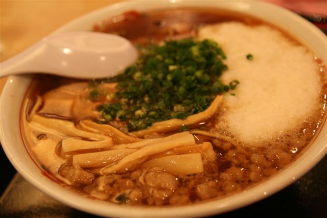 尾道ラーメン　椿亭_c0099086_12142172.jpg