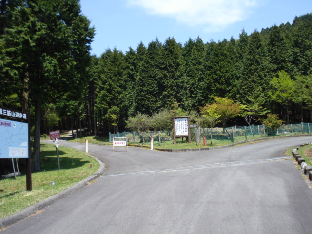 e0015108_8244418.jpg