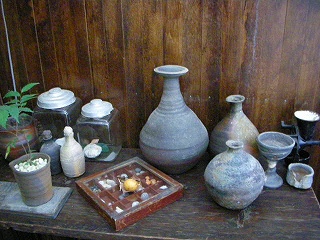 田宮亜紀陶展~焼〆のあるくらし_b0132444_17121468.jpg