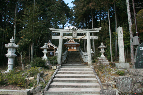 近江湖東　＜第25番　雪野山　雪野寺（龍王寺）＞_a0045381_21583856.jpg