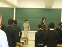 5月11日、京都産業大学と be京都におじゃましました。_a0063096_1850388.jpg