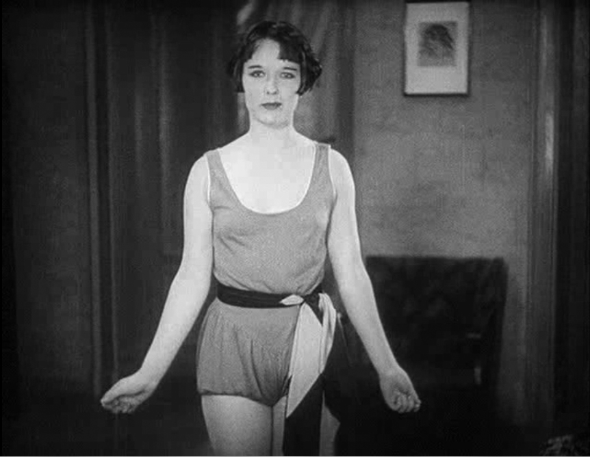 ルイーズ・ブルックス（Louise Brooks）「倫落の女の日記」（1929）・・・（下）_e0042361_23353547.jpg