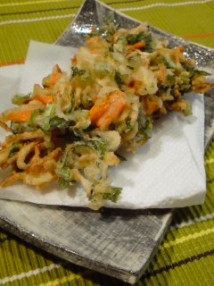 沖縄サプライズと・・・切干大根のかき揚げ。_f0177295_16364284.jpg