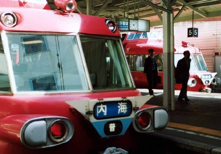 名鉄　パノラマカーのいる風景　～新岐阜駅界隈～_c0185241_030441.jpg