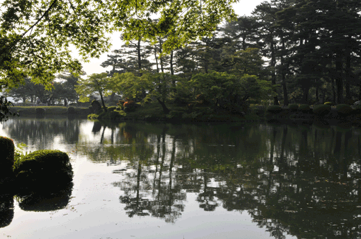 兼六園(2)_c0093046_7242925.gif