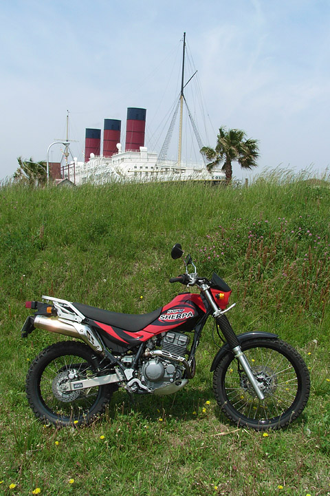 b0006870_0372147.jpg