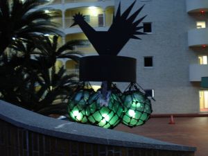 2009年5月13日 デスクは山。。。で事務所も_b0098584_794963.jpg