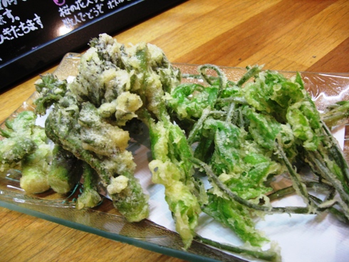 手作り看板リニューアル「居酒屋花山」_b0140235_7492449.jpg