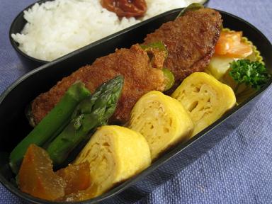 ピーマンの肉詰め弁当_f0005043_10443119.jpg