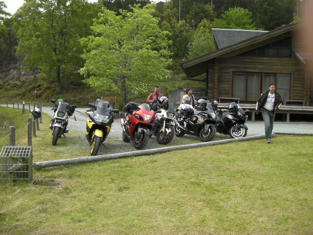 d0042380_202629100.jpg