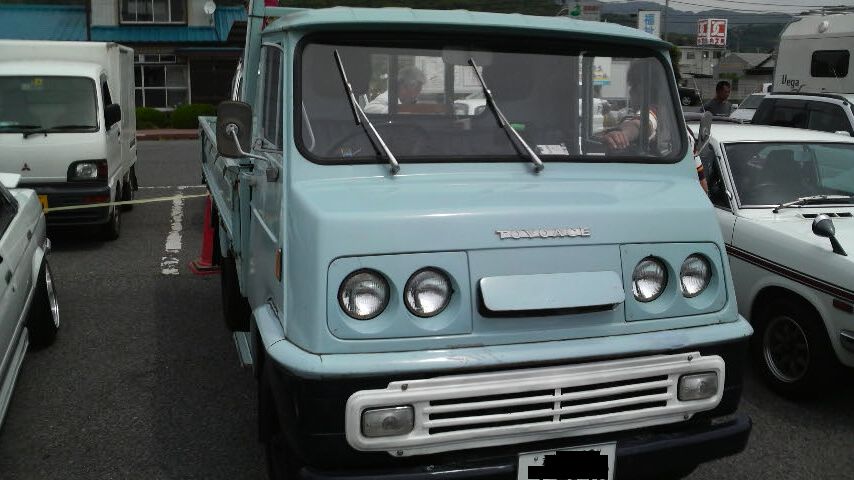 第9回絶版車ミーティング_b0009968_1058313.jpg