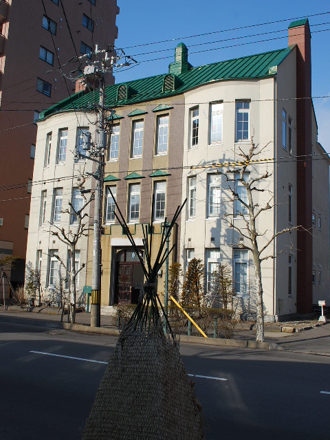 函館海産商同業組合事務所(函館の建築再見)_f0142606_21472141.jpg