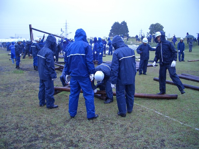 雨の中の水防訓練_f0141310_23391351.jpg