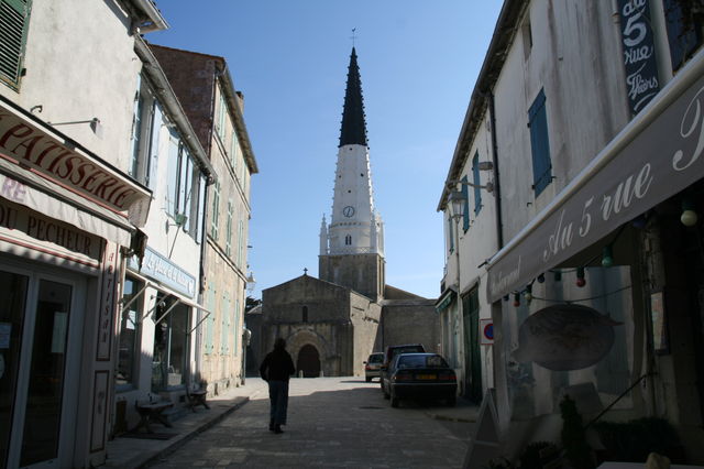 Ile de Ré(イル・ド・レ＝レ島)への旅。パート２_f0127349_0223335.jpg