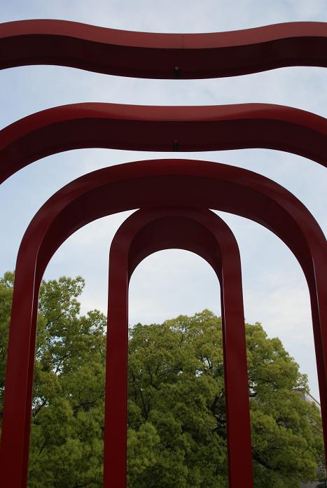 ふくやま美術館の野外アート群_b0063958_21542980.jpg