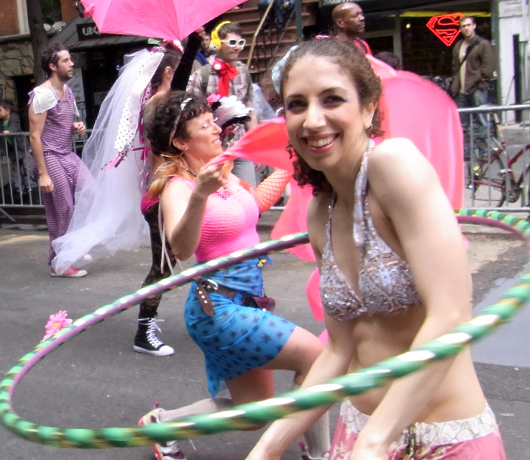 ダンス・パレード　New York Dance Parade 2009_b0007805_843939.jpg