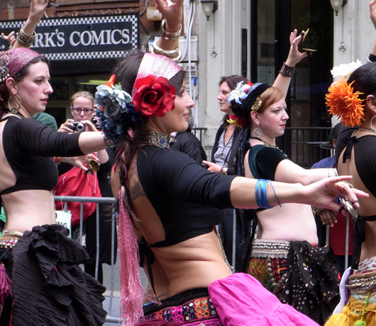 ダンス・パレード　New York Dance Parade 2009_b0007805_852522.jpg