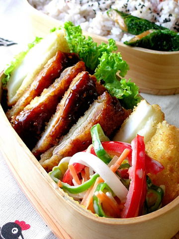 味噌カツとはんぺんチーズのお弁当_b0171098_10102515.jpg
