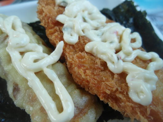 ソース派 それとも醤油派 ほっともっと ののり弁 エリミな気分 ソース派 それとも醤油派 ほっともっと ののり弁 エリミな気分