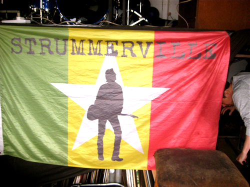 STRUMMERVILLE PARTY in West London_f0115412_7402669.jpg