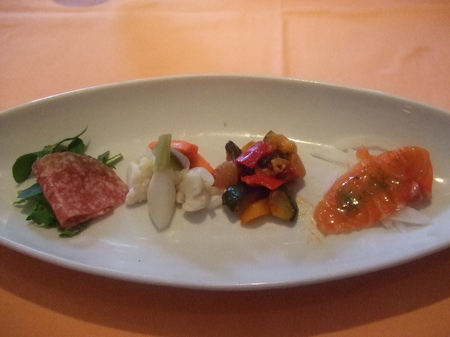 ピッコロ・グランデにてランチ_e0123104_652066.jpg