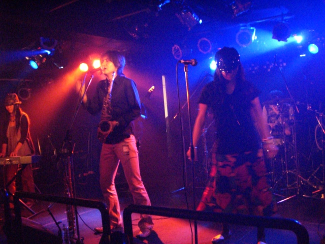 Last Man Blowin\'@shibuya aube_a0088007_1585046.jpg