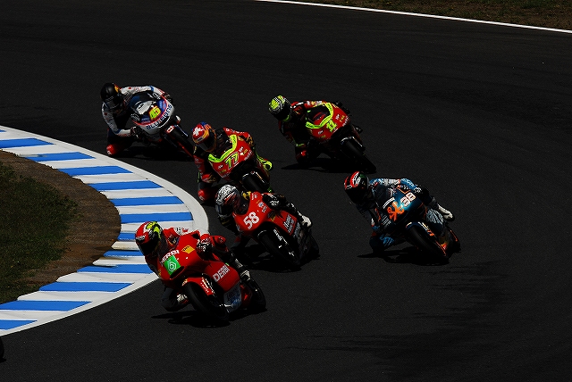 Moto GP　-１２５ｃｃ-_d0089110_19442262.jpg