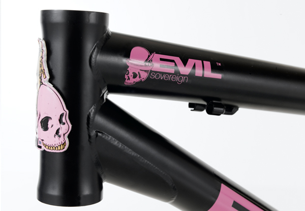 □Evil Bikes -- Sovereigns & Resident Evil : ♪ride,don't walk♪
