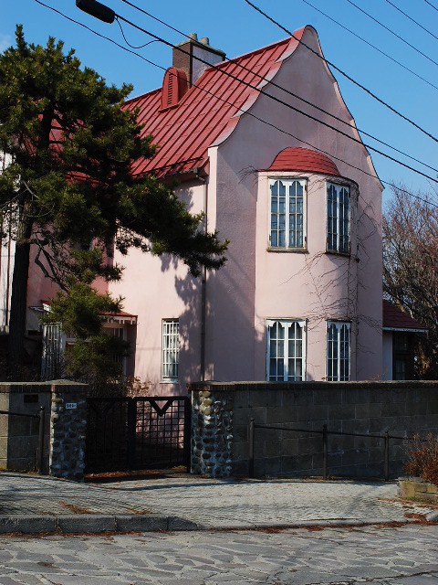 旧亀井喜一郎邸(函館の建築再見)_f0142606_4571624.jpg