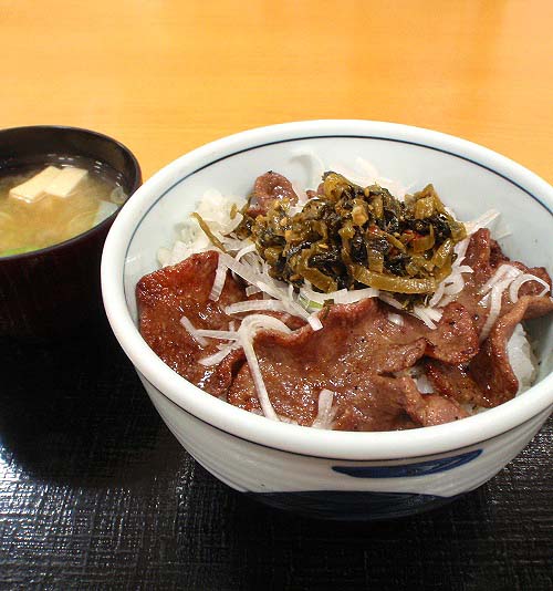 イーハトーブ釣づれ紀行-長者原SAの牛タン塩丼_c0177814_11144937.jpg