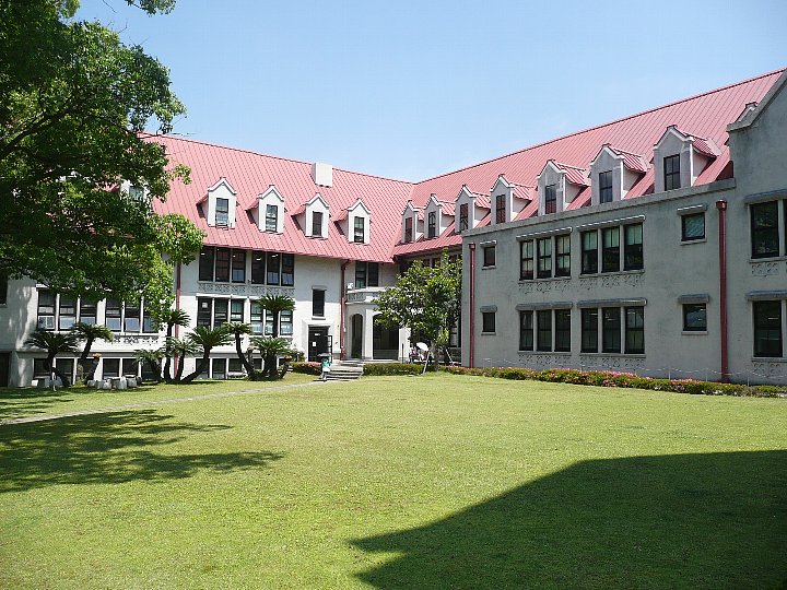 活水学院（活水女子大学）本館_c0094541_15151525.jpg