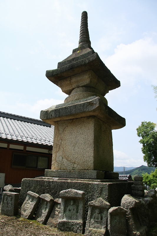 【値下げ】 甲西 信 通 ジ デ ジ ゲ : 廃少菩提寺石多宝塔及び石仏 彫刻・オブジェ