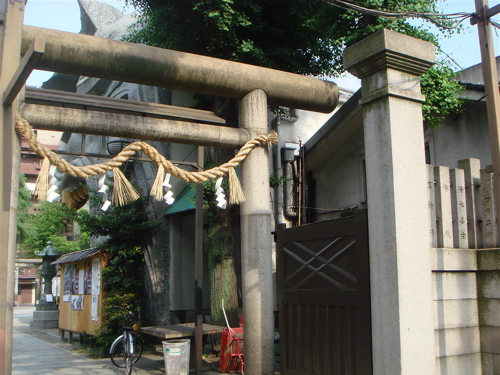e0125762_0484317.jpg