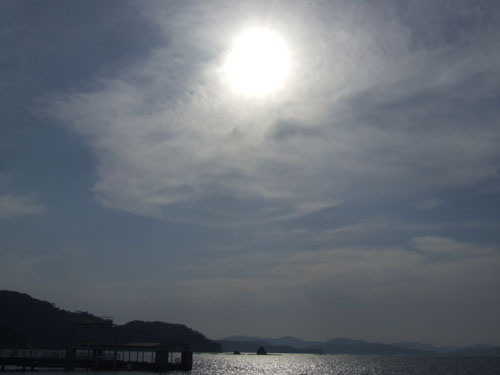 加計呂麻島の語り部、空へ。_e0028387_21563172.jpg