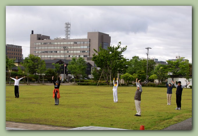 姉妹都市公園_f0079990_9481316.jpg