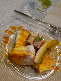 発熱注意!・・・フレンチトーストの朝ごはん。_f0177295_16335339.jpg