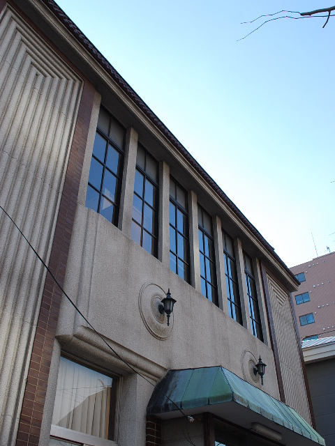 函館・石塚商店(建築家・関根要太郎設計作品研究)その1_f0142606_22183290.jpg