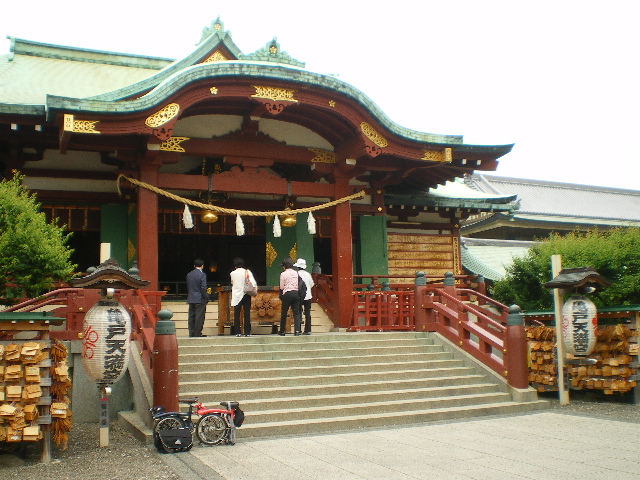 05/11-mon-ブロ子で亀戸餃子へ_d0110340_1391385.jpg