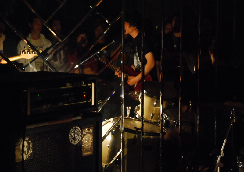 2009.5.17 Trigger off vol.1@高知CHAOTIC NOISE_e0118329_13471223.jpg