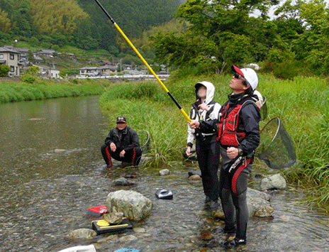 a0056140_0175977.gif