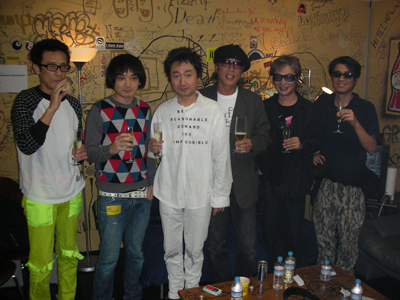 PLASTICS LIVE 続き_f0196753_2354866.jpg