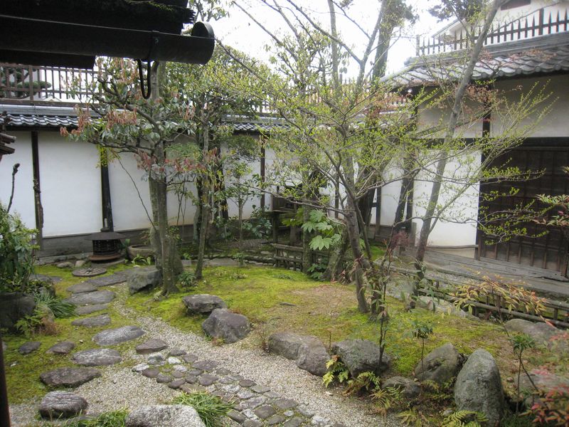 旧寺内町 富田林の巨大町家建築群Ⅱ (※大阪府富田林市)_f0139570_2512097.jpg