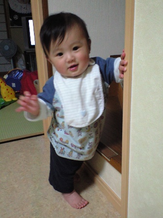え! わ!! 立ったぁ~~(*^0^*)人_e0123286_19455056.jpg