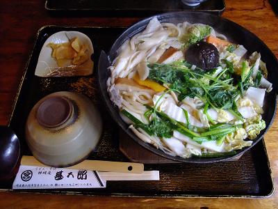 神明庵 甚五郎@入間の宮寺鍋(醤油)_d0044093_0193497.jpg