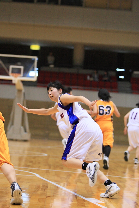 2009/04/29(水)関西外国語大-大阪大谷大@尼崎市記念公園総合体育館03_c0119900_918422.jpg