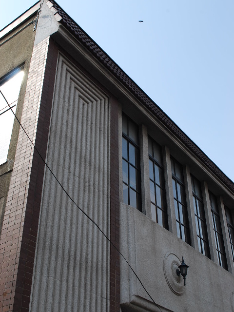 函館・石塚商店(建築家・関根要太郎設計作品研究)その2_f0142606_21155836.jpg