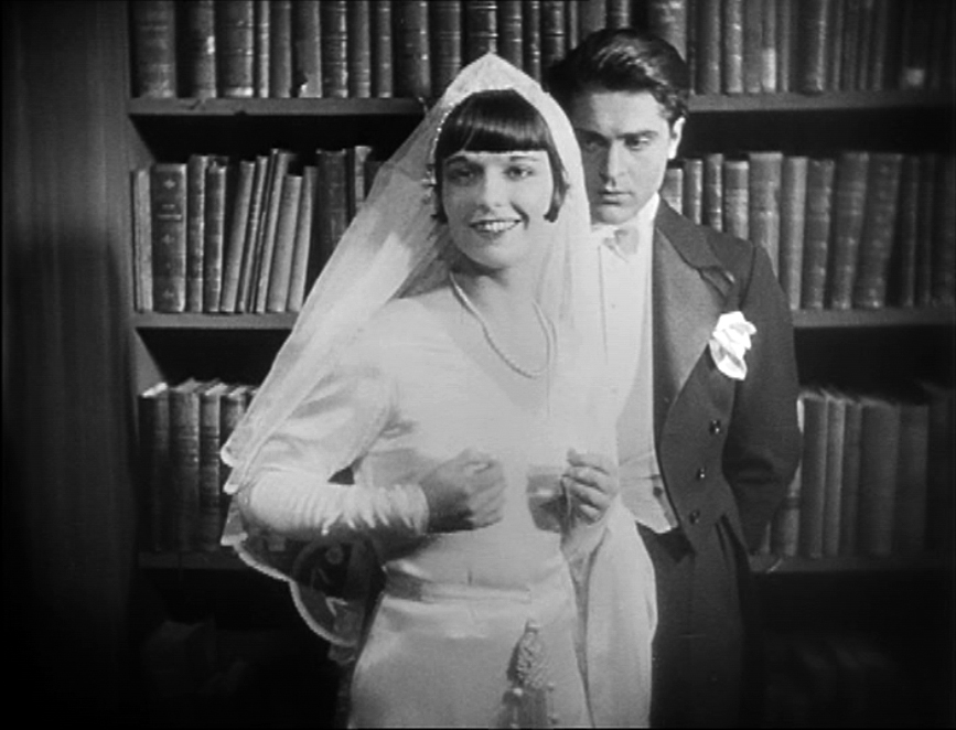 ルイーズ・ブルックス（Louise Brooks）「パンドラの箱」（1929）《中編》_e0042361_22583311.jpg