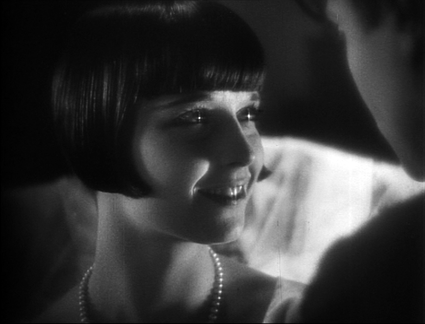 ルイーズ・ブルックス（Louise Brooks）「パンドラの箱」（1929）《中編》_e0042361_23101888.jpg